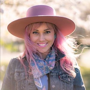 Meet your Posher, Shylo